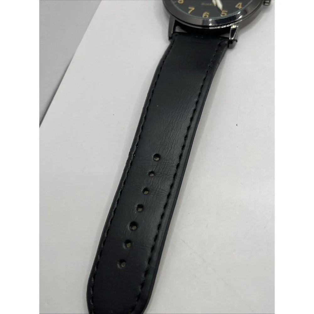 Men's Quartz Watch Black Faux Leather Band Silver‎ 42mm Case- New Battery